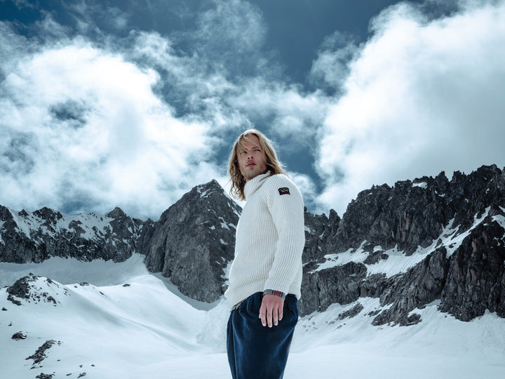 Sail into Style: The Latest Collection of Paul Shark Clothing for Men