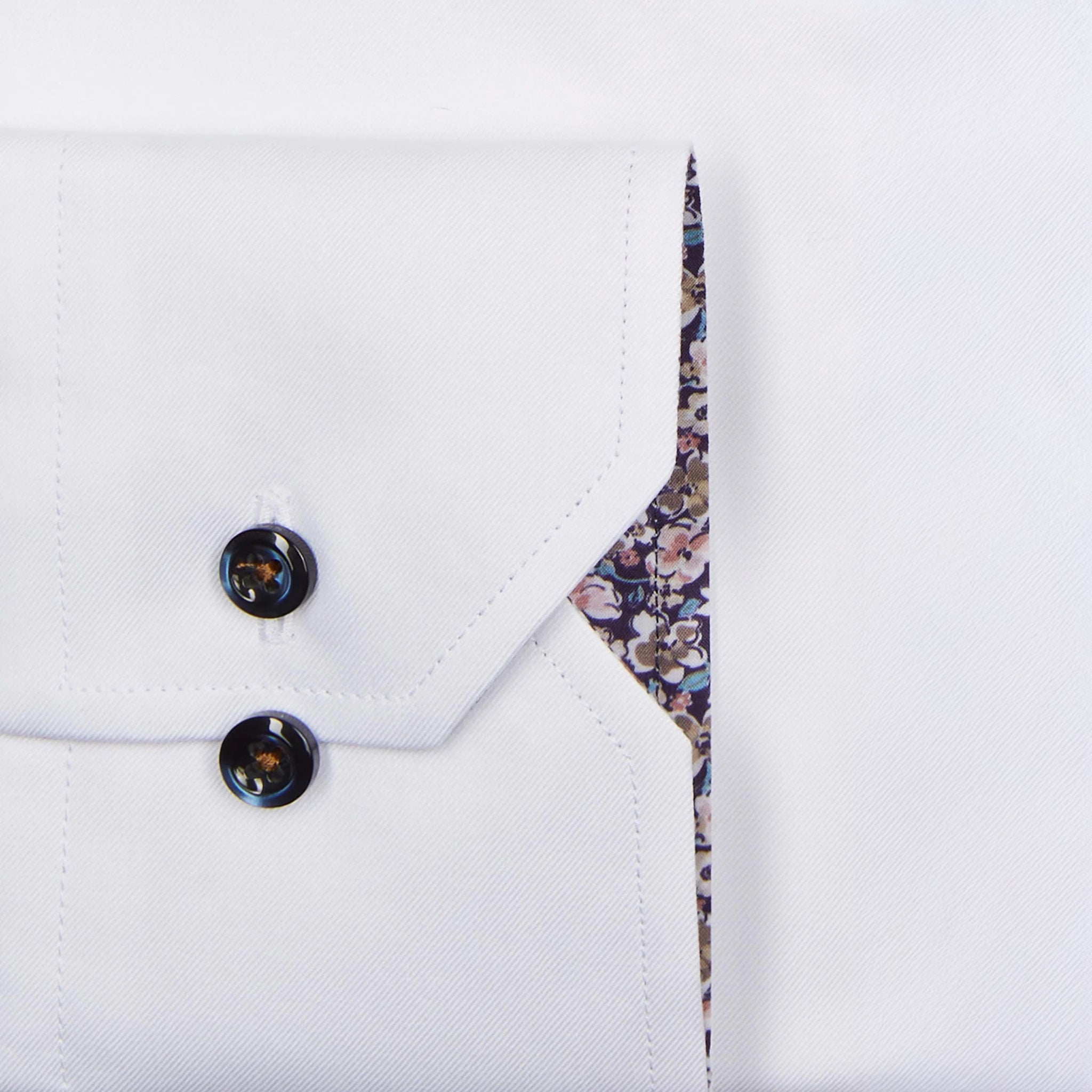 White Twill Fitted Body Shirt w/ Floral Contrast Trims - Stenströms