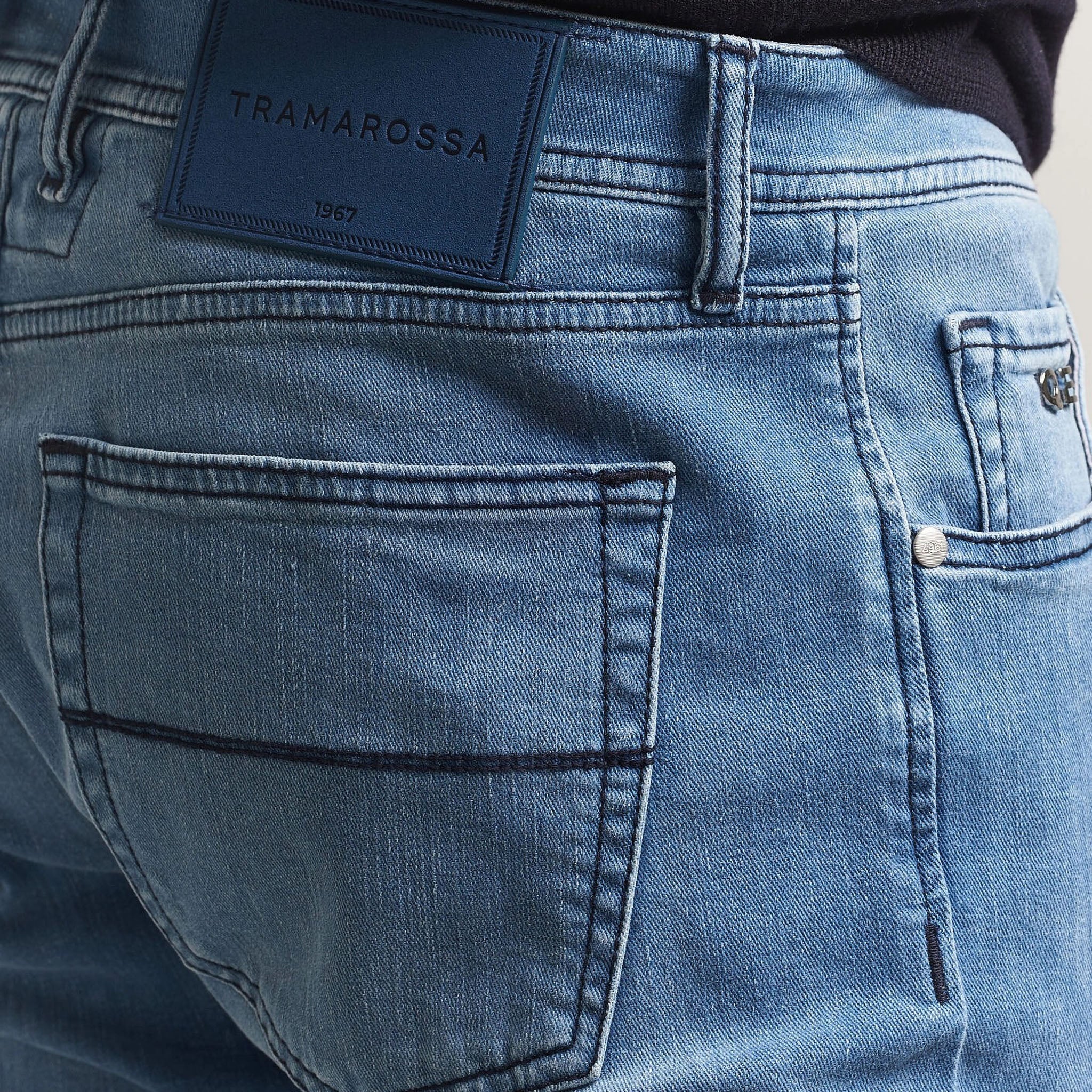 Azure Used R-Elax Michelangelo Modern Fit Super-Stretch Denim - TRAMAROSSA - Boutique Jacques International