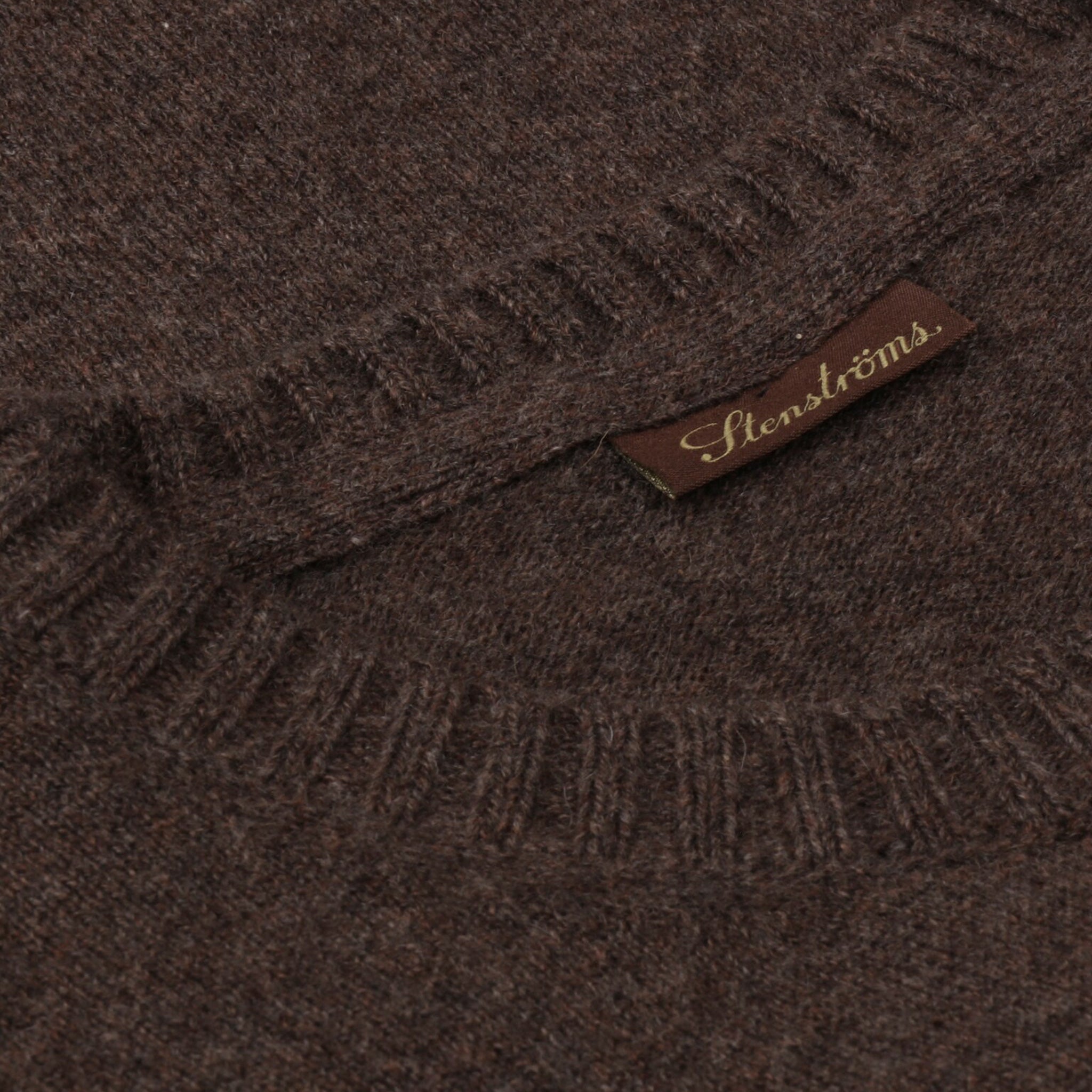 Chocolate Brown Cashmere Knit Crew Neck Sweater - Stenströms