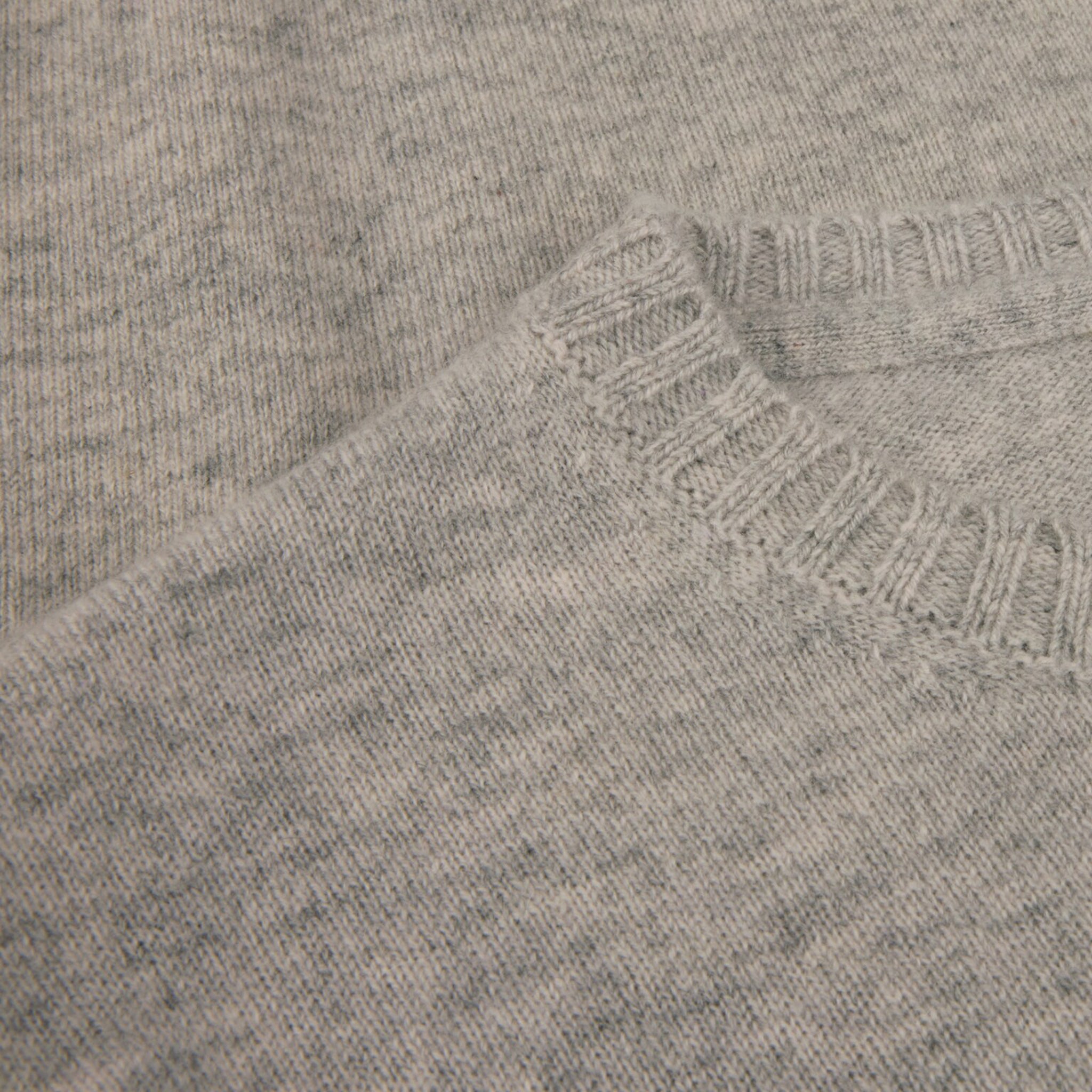 Light Gray Cashmere Knit Crew Neck Sweater - Stenströms
