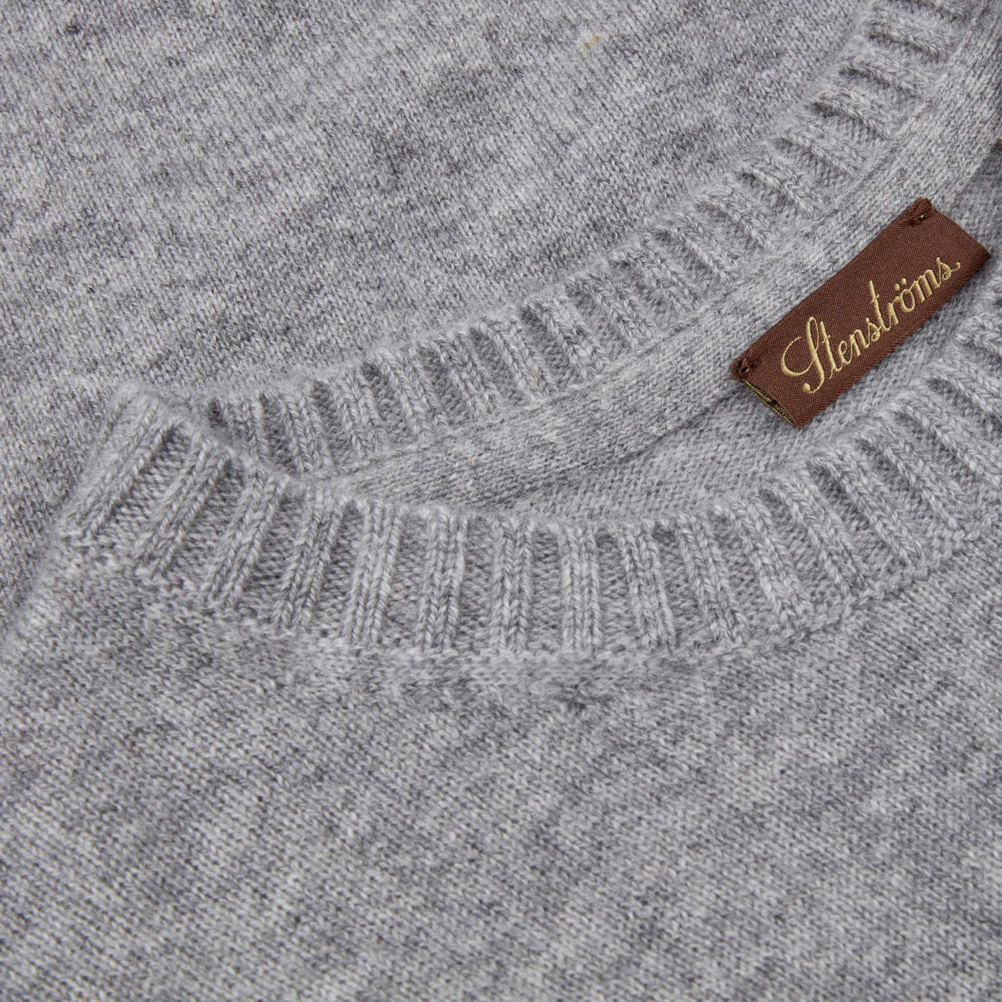 Gray Cashmere Knit Crew Neck Sweater - Stenströms