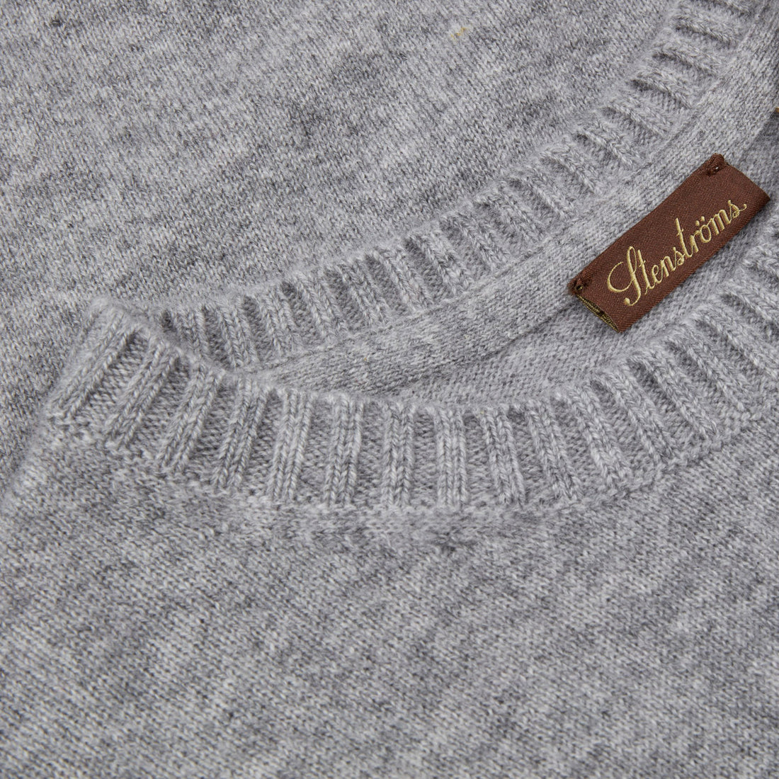 Gray Cashmere Knit Crew Neck Sweater - Stenströms