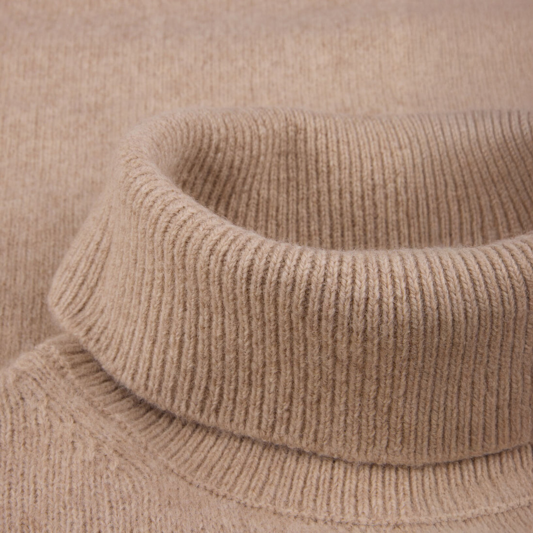 Beige Yak/Merino Wool Turtle Neck - Stenströms