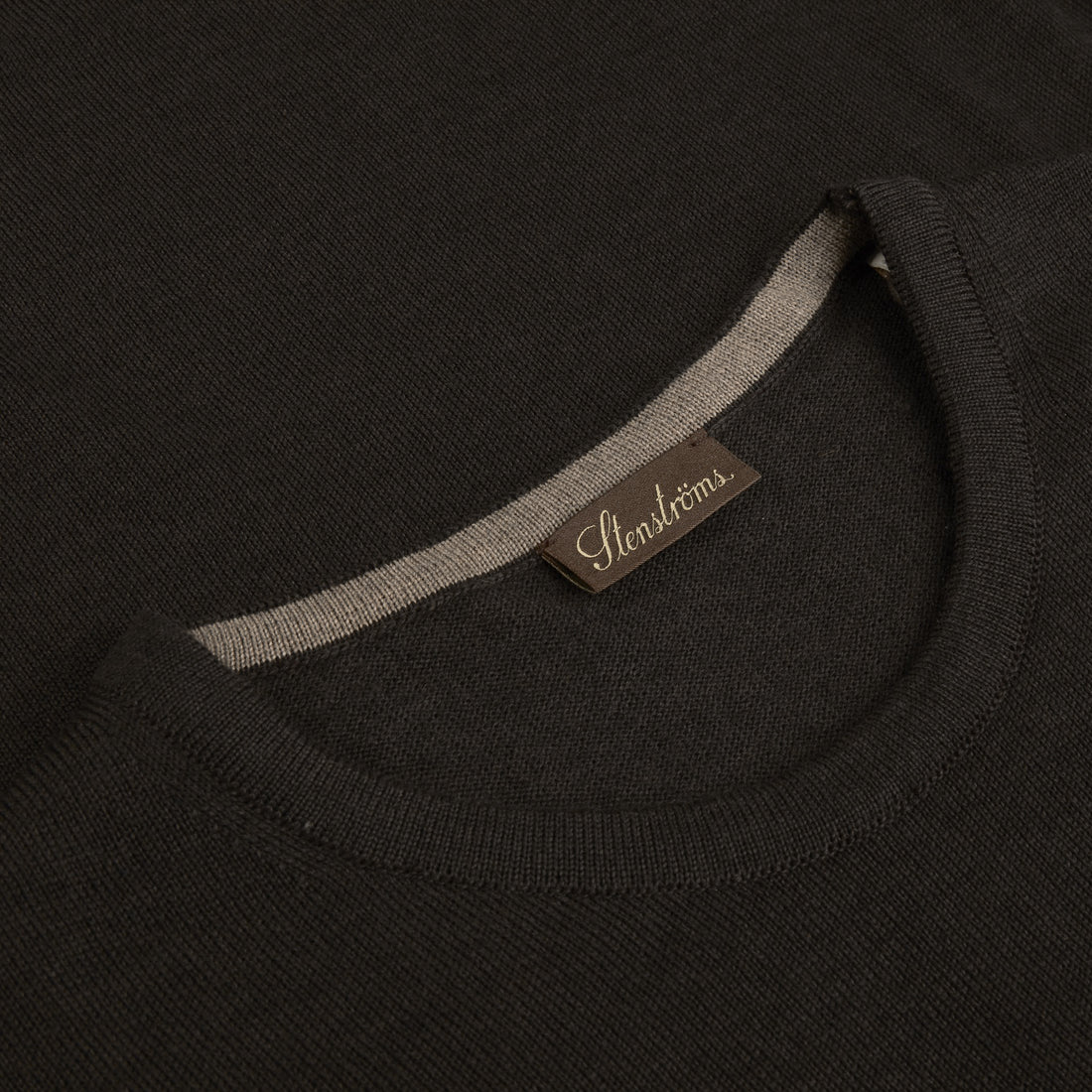 Dark Brown Merino Wool Crew Neck Sweater with Elbow Patches - Stenströms