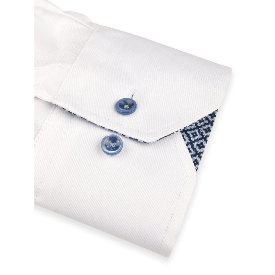 White Twill Fitted Body Blue Contrast Shirt w/ Extra Long Sleeves - Stenströms