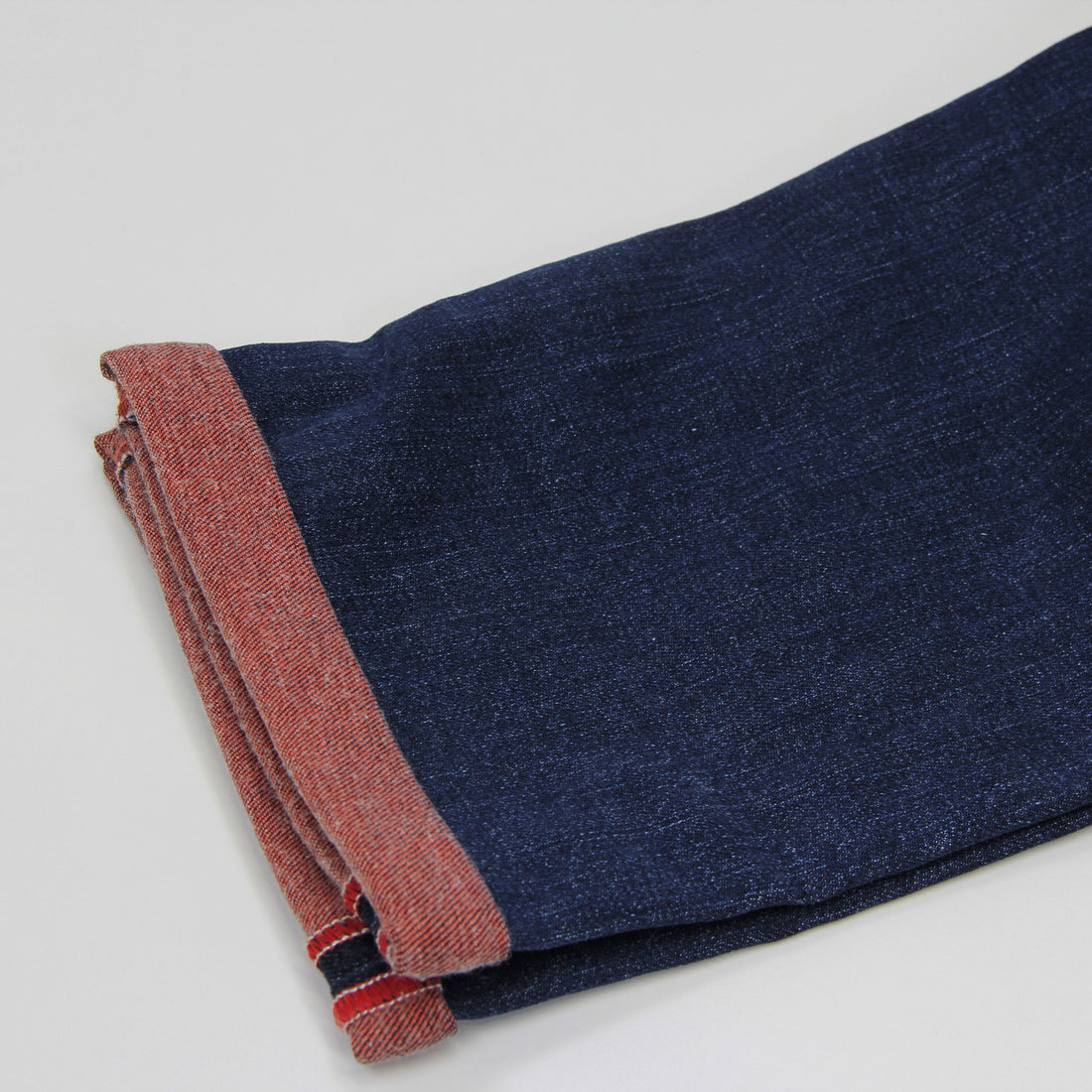 Denim bleu double face à intérieur rouge en coton extensible, coupe ajustée Leonardo - TRAMAROSSA