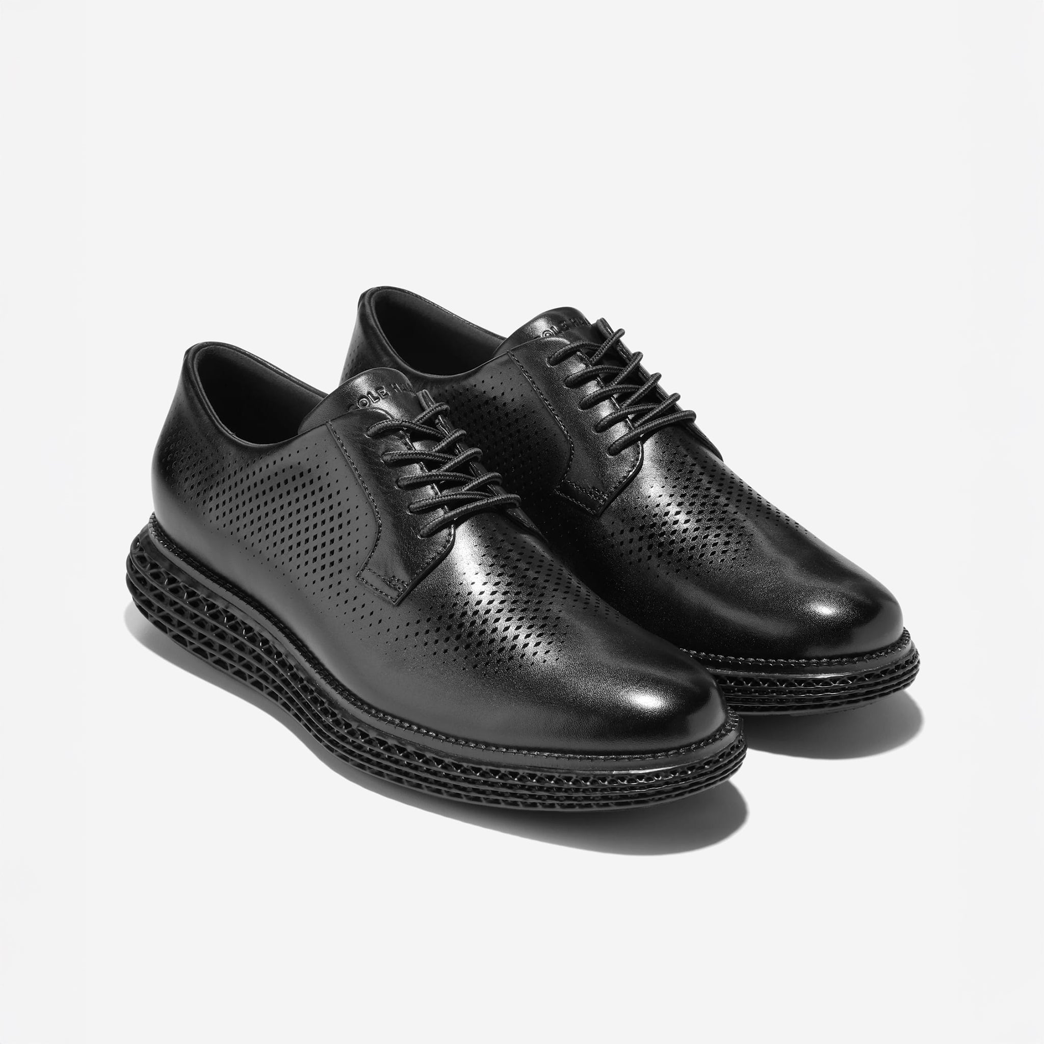 Black ØriginalGrand Skyweave™ Oxford Shoes - Cole Haan - Boutique Jacques International