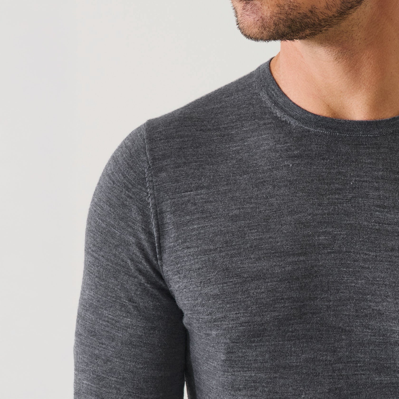 Castlerock Gray Extra-Fine Merino Wool Crew Neck Sweater - Patrick Assaraf