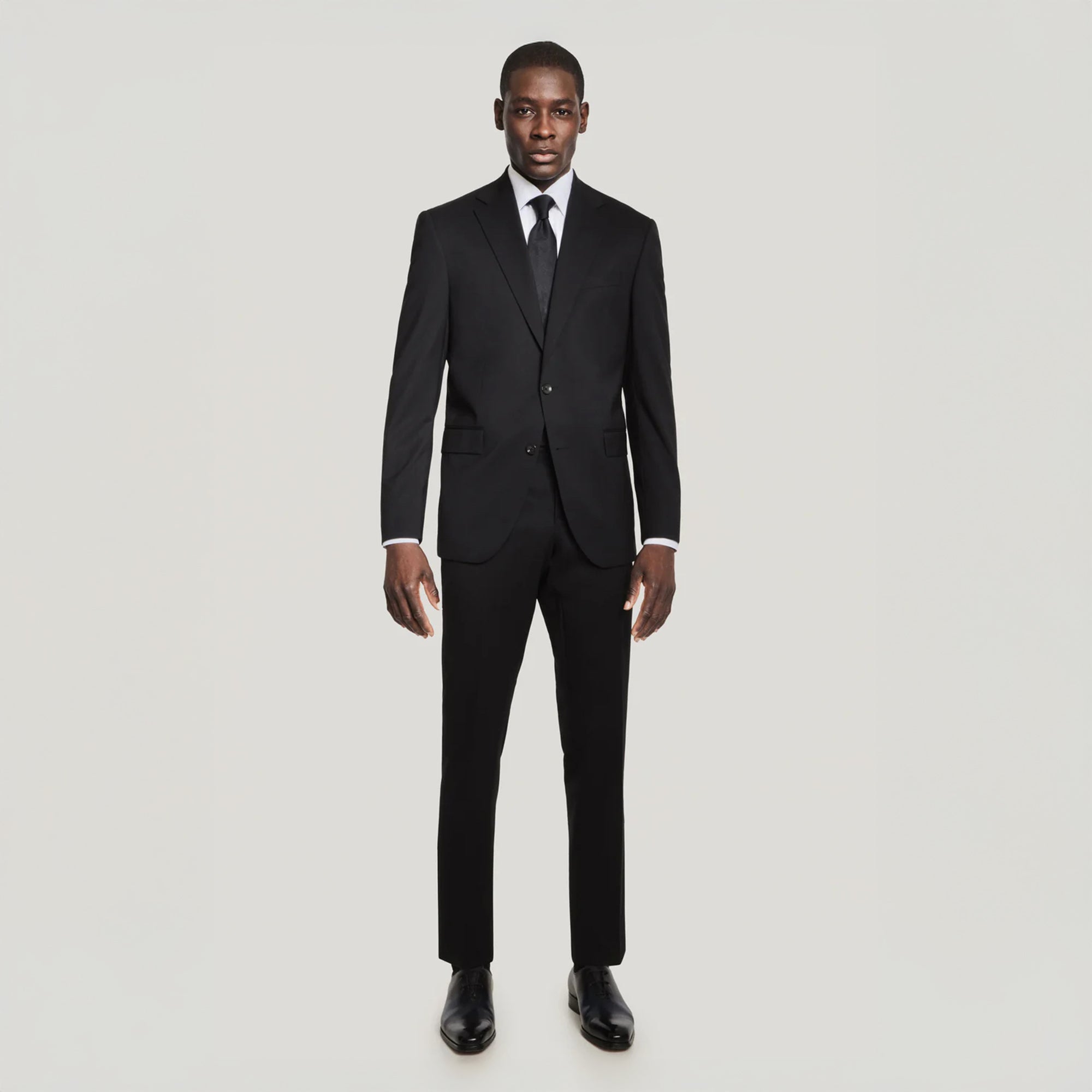 Black Solid Super 130's Wool Esprit Modern Fit Suit - Jack Victor