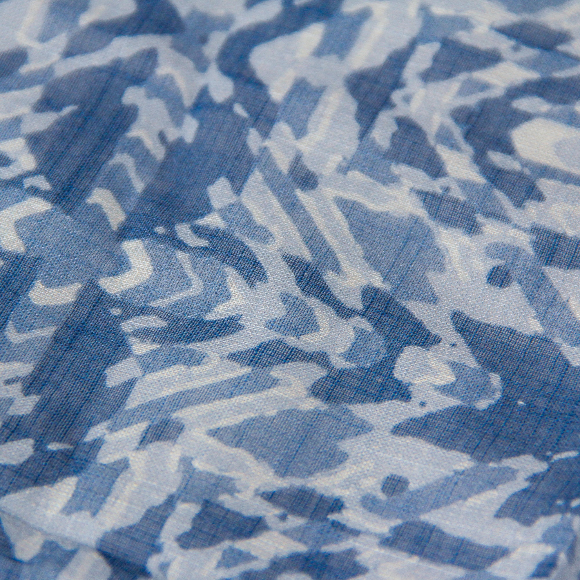 Blue Geometric Motif Cotton Hankie - Stenströms