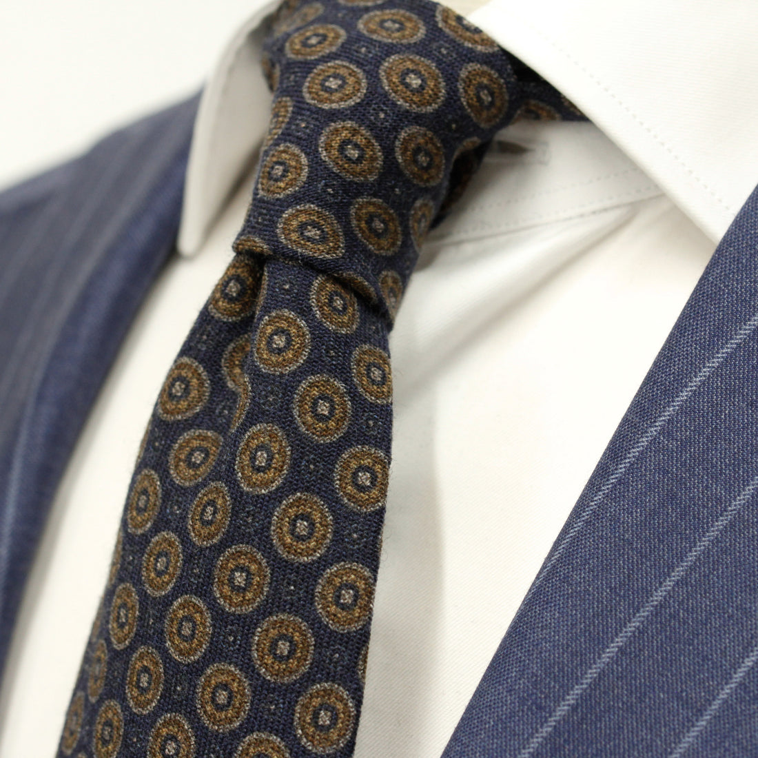Mid-Blue Pinstripe Essence Modern Fit Suit - Jack Victor - Boutique Jacques International